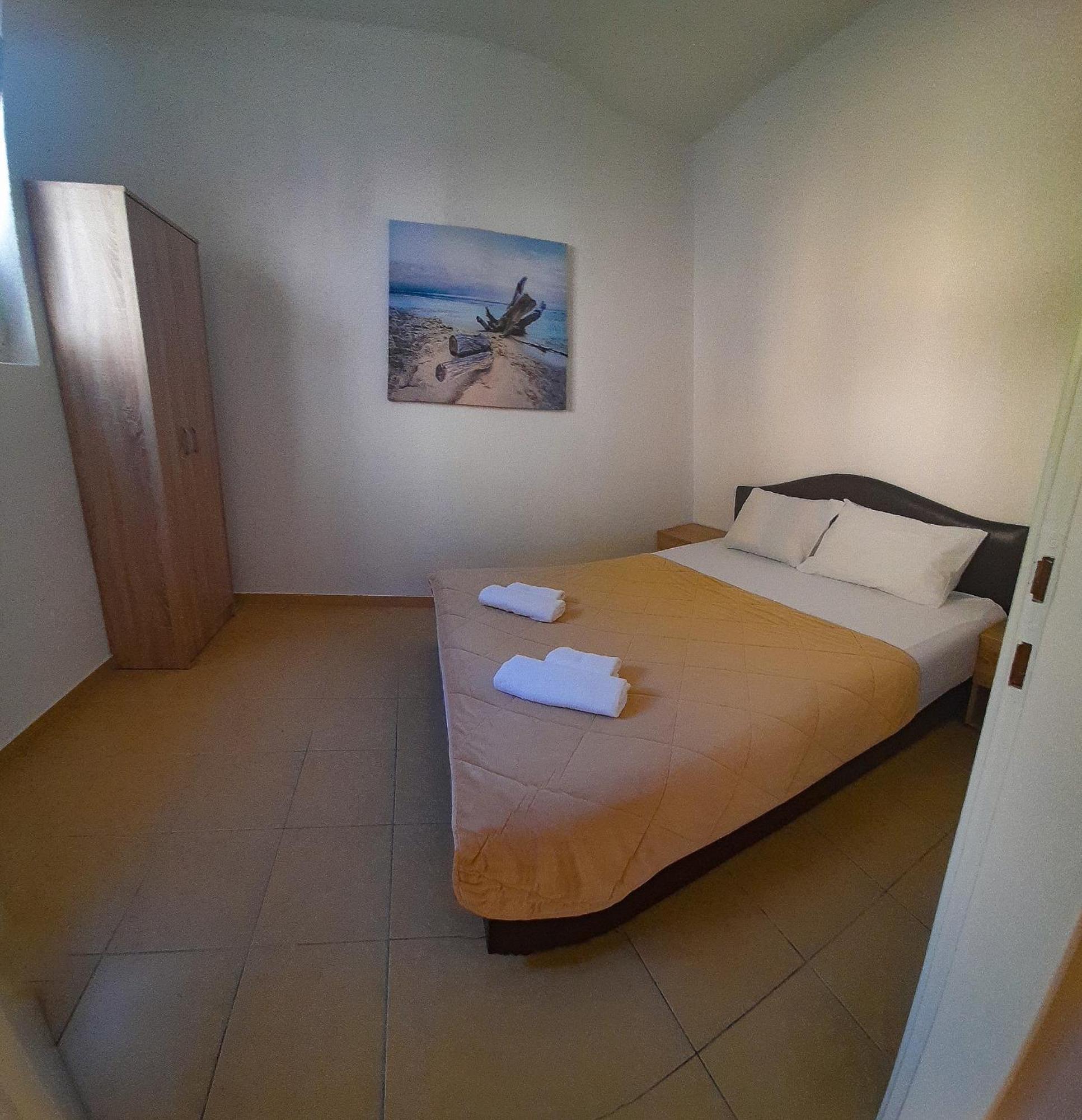 Apartments Maxi Katic แฮร์เซ็ก-โนวี ภายนอก รูปภาพ