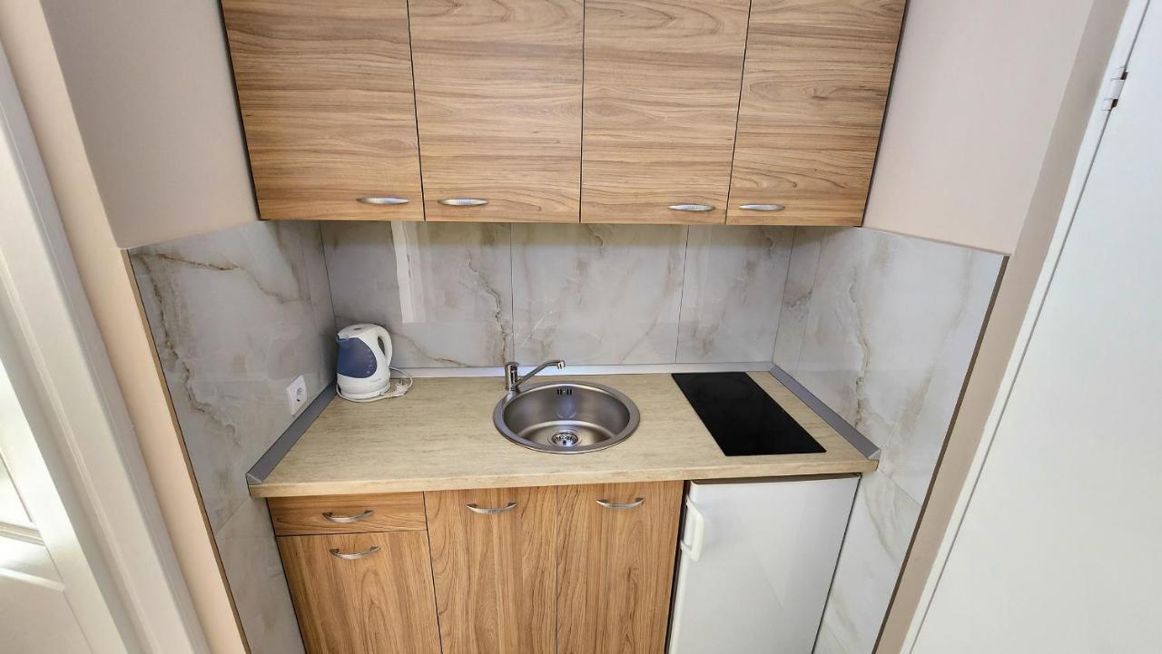 Apartments Maxi Katic แฮร์เซ็ก-โนวี ภายนอก รูปภาพ