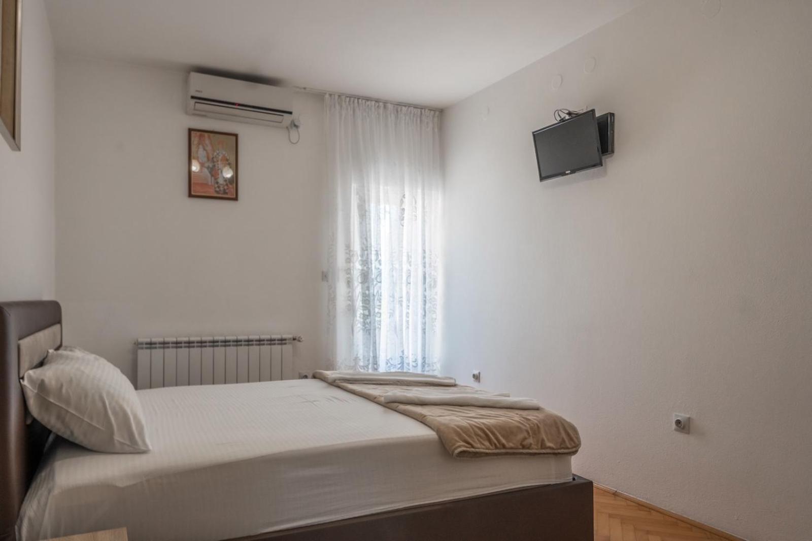 Apartments Maxi Katic แฮร์เซ็ก-โนวี ห้อง รูปภาพ